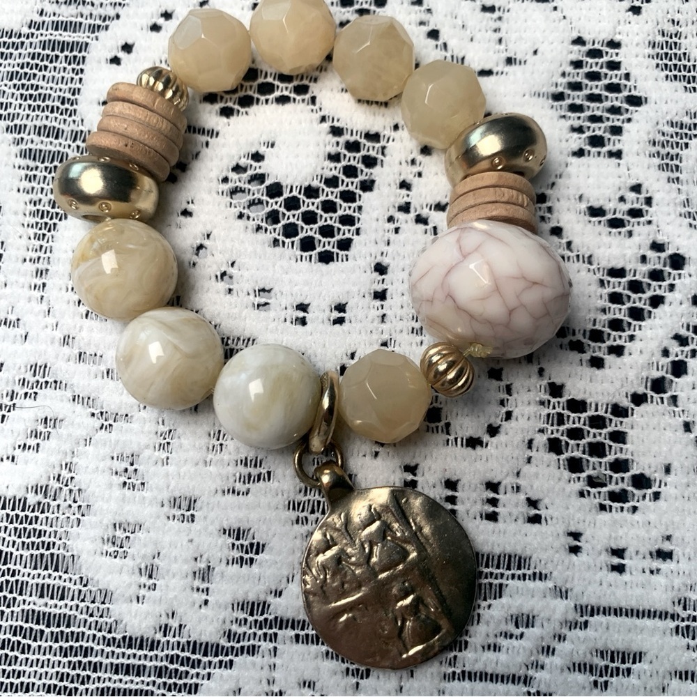 CHICO'S Bali Tribal Inspired Faux Coin Disc Medallion Mix Bead Stretch Bracelet
